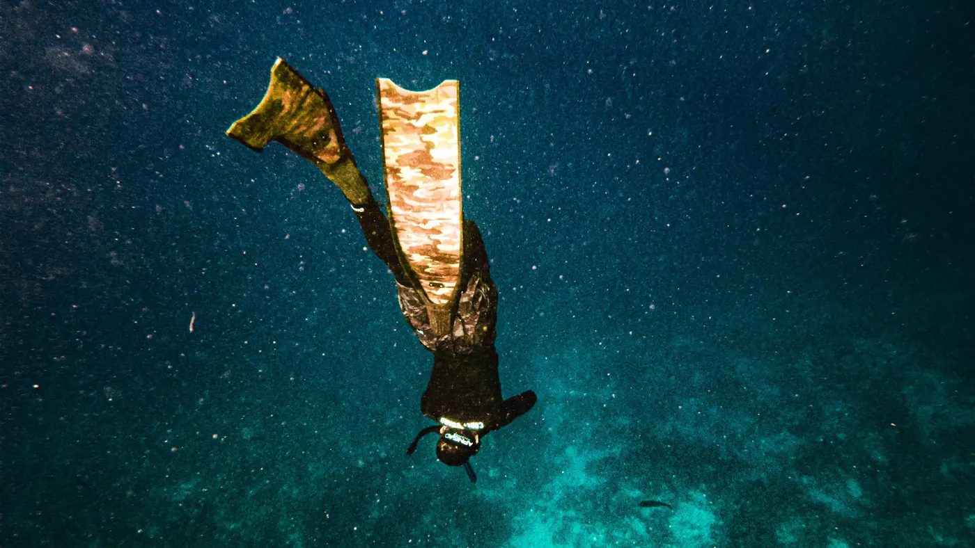 Freedive training building to Dean's Blue Hole. Thirty meters if your body says yes, twenty for most people.